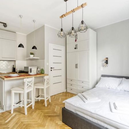 Apartamento King Apart Dickensa Varsovia Exterior foto